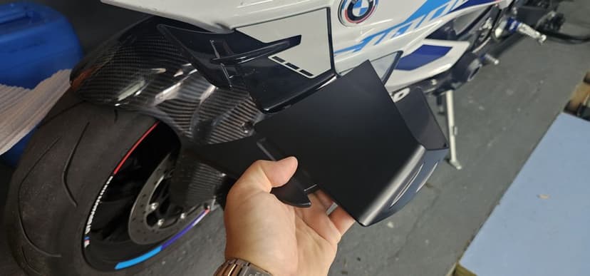 BMW S1000RR 2019-22 K67 skrzydła winglets  ABS Nowe