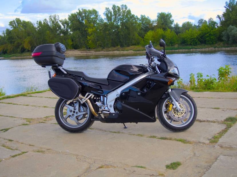 Honda VFR 750 RC36II 1995