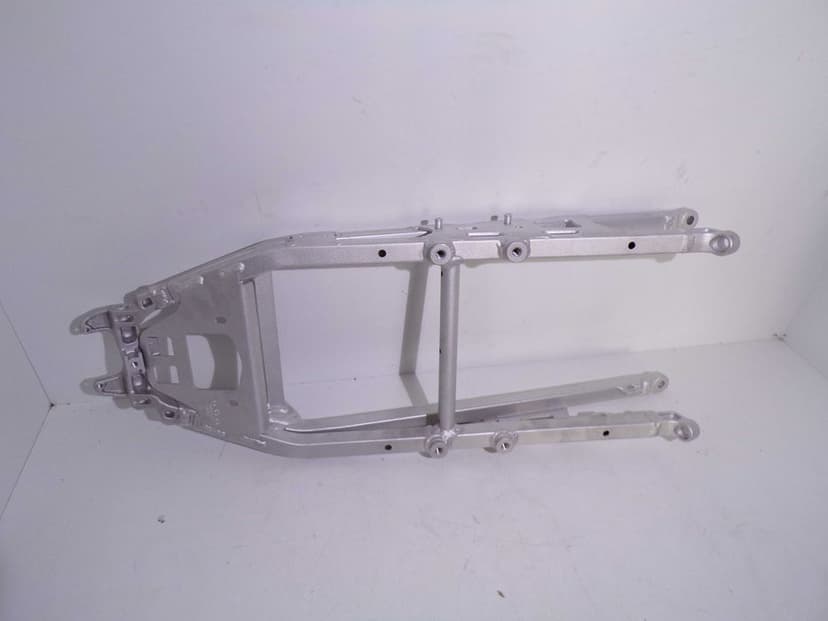 Rama tył Pod Siedzenie Aprilia TUONO 15/20r. Nowa OEM.