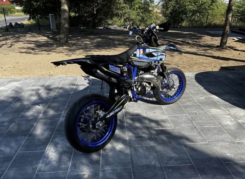 husqvarna TE 125 Supermoto