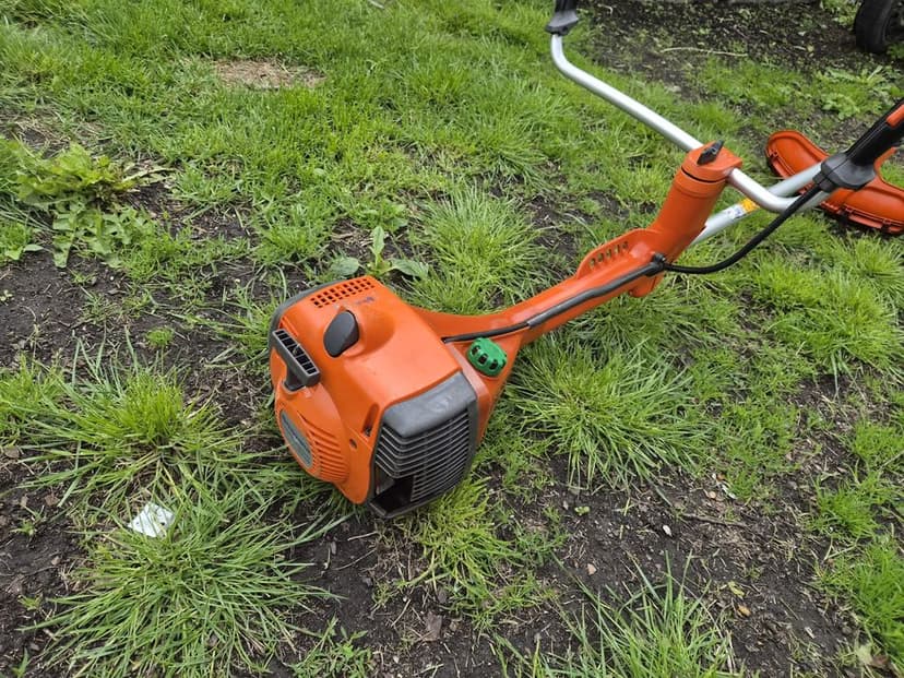 Kosa husqvarna 343R
