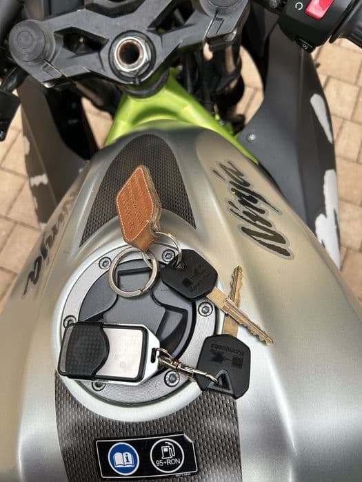 Kawasaki ninja 125