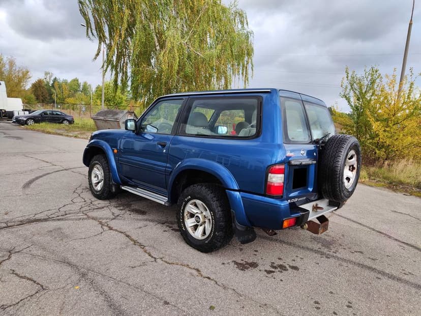 Nissan Patrol 3.0 Di 158KM _ Francja