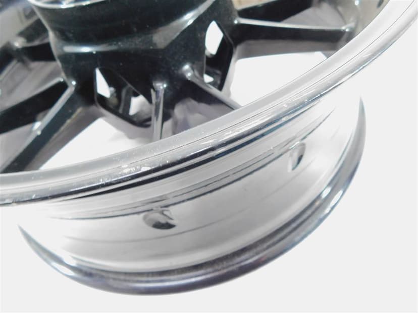 FELGA KOŁO TYŁ BMW S1000RR K46 09-11 7701485 BIJE RANT