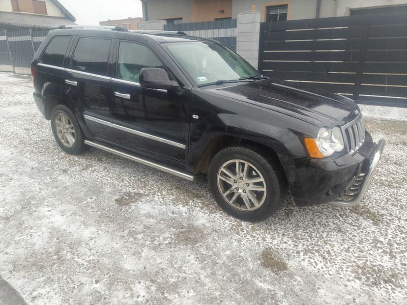 Jeep Grand Cherokee Overland Hak