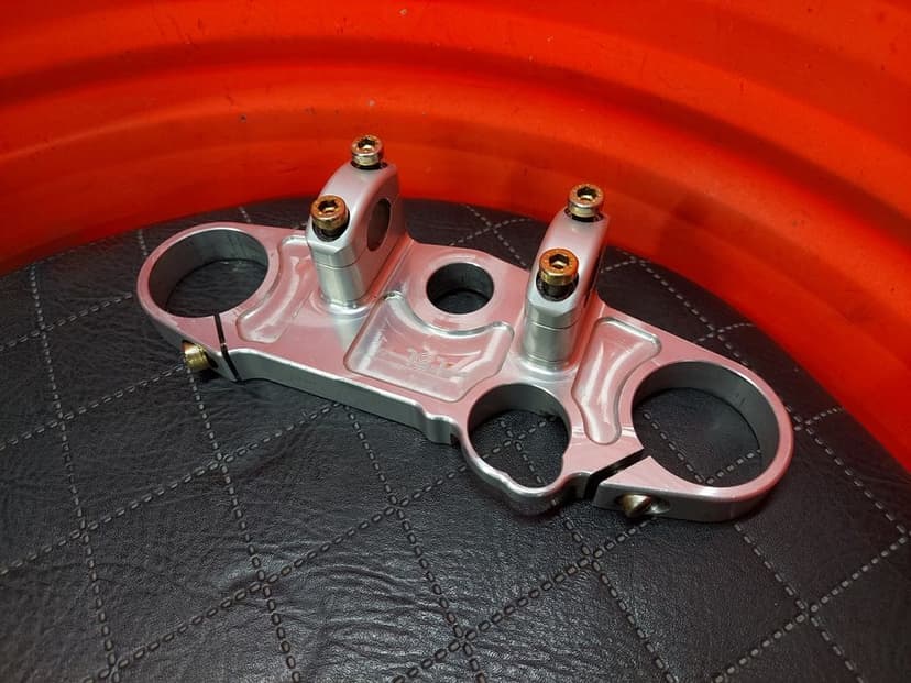 Jak NOWA! Półka LSL Suzuki GSX-R 1000 k5/k6 Tuning Risery Turystyk