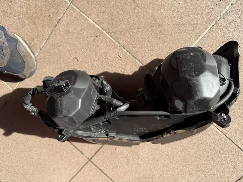 Triumph daytona 675 lampa przod