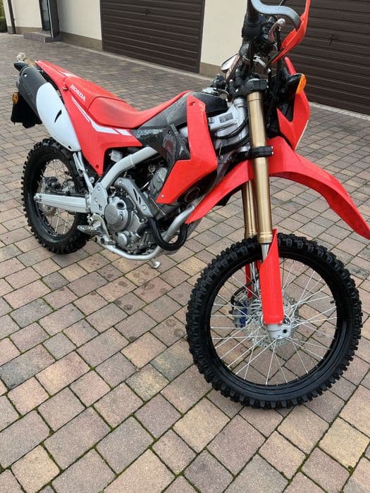 Sprzedam Honda CRF 250 L z malym przebiegiem