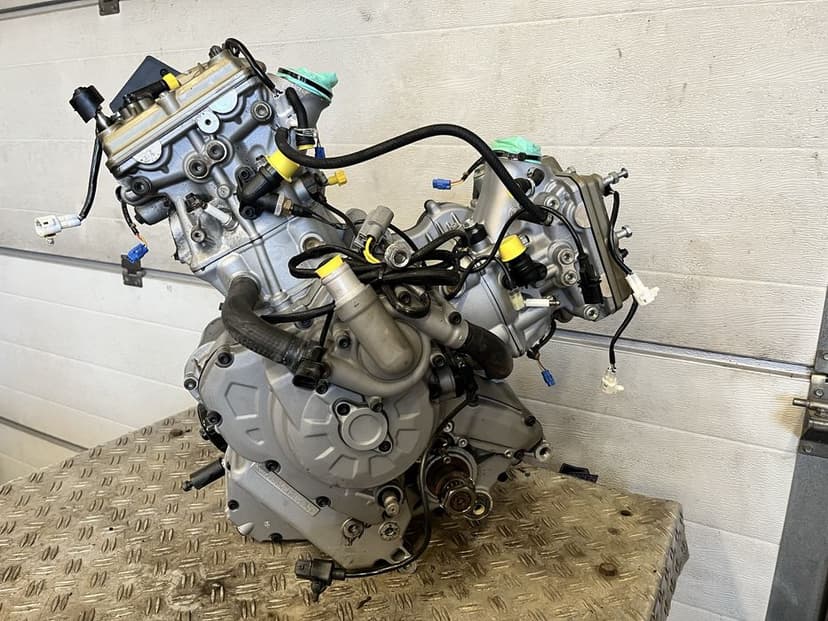 Silnik ducati multistrada 1200 16r