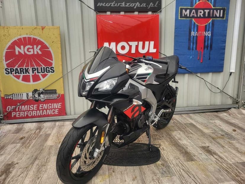 Aprilia Tuono 125 wtrysk ABS z Niemiec RATY