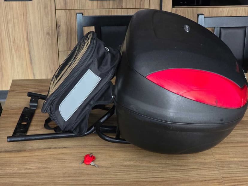 Stelaż motocyklowy z kufrem GIVI i torbą na bak do Kawasaki zx10r zx6r