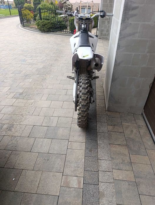 Yamaha yzf 450 2008r ( świetny stan mały przebieg)