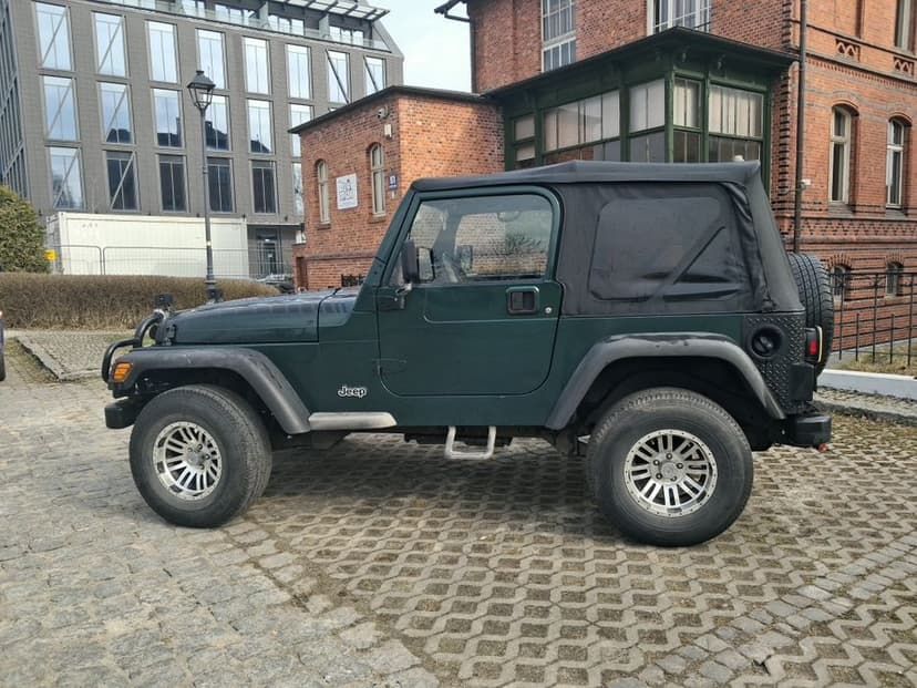 Okazja!!! Jeep Wrangler 2,5  benzyna 2001r.