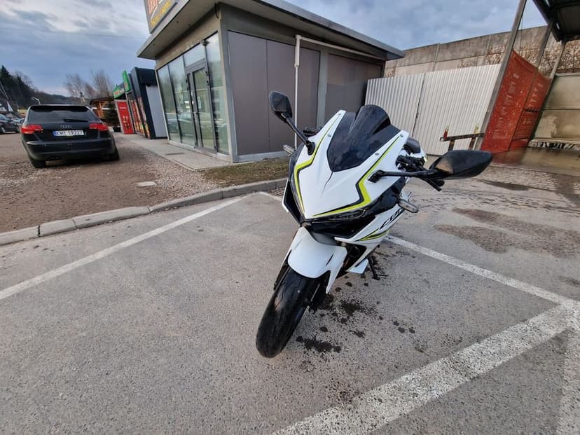 Honda cbr 500 z 2019r A2