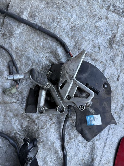 Honda vfr 800 rok 2004 -2010 licznik czesci set modul lampa nakladka