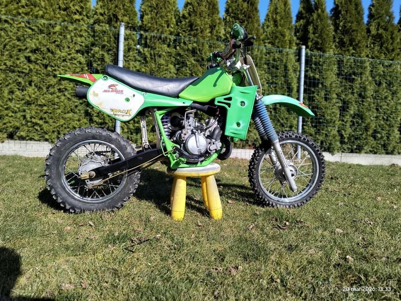 2x Kawasaki KX60