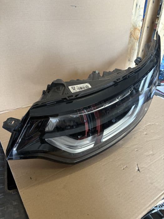 Lampa reflektor lewa Land Rover Discovery V LED