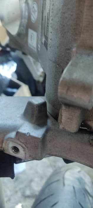 Suzuki GSX-R srad 750 rama dokumenty
