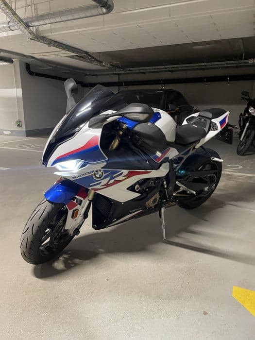 BMW S1000RR 2020 garażowany 2 właściciel bezwypadkowy z salonu