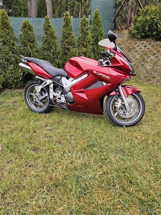 Honda VFR 800 zadbana