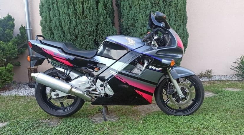 Sprzedam Hondę CBR 600