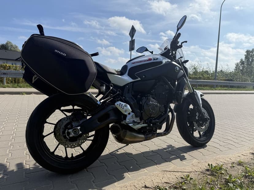 Yamaha MT-07  I rej. 2017 ABS 49 000 km Akrapovic + dodatki zamiana