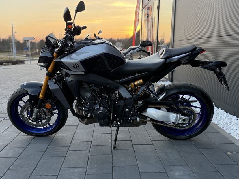 Yamaha Mt09 SP ohlins z 2024 tylko 4500km przebiegu Salon Polska