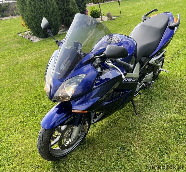 Honda VFR 800cm 2005r