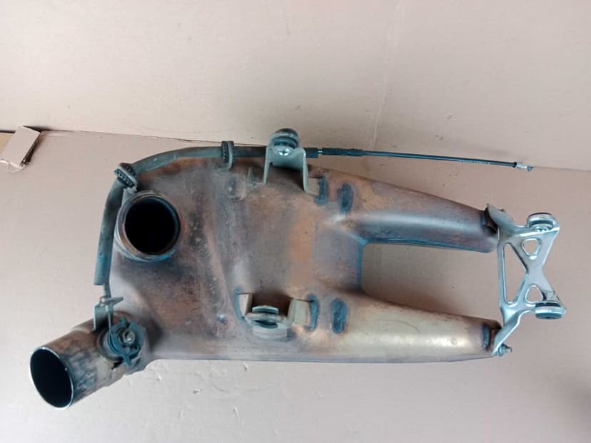 Ducati Panigale 959 Katalizator Wydech Tłumik Kolektory Kolektor 16-19