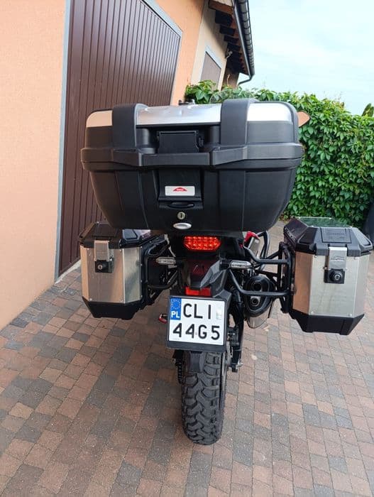 HONDA crf 1100 africa twin .