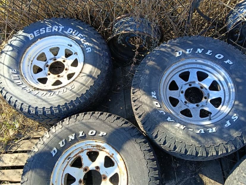 Kola nissan patrol off road 4x4