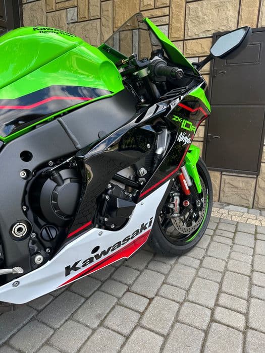 Kawasaki ninja zx10r 8tys km sportowy motocykl r1
