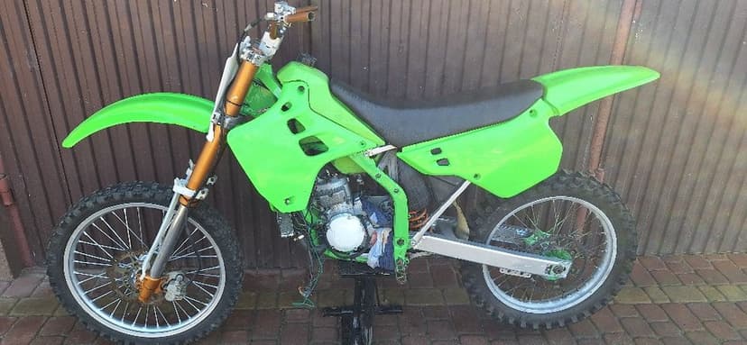 Kawasaki kx 125 2t (rm,cr,yz,ktm,250,enduro)