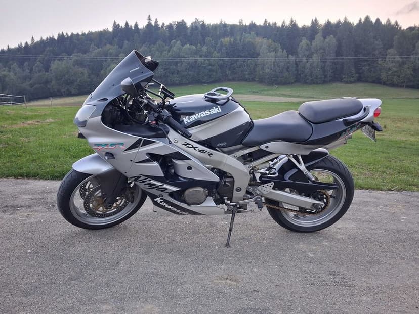 Kawasaki ZX6R Ninja 2000r.