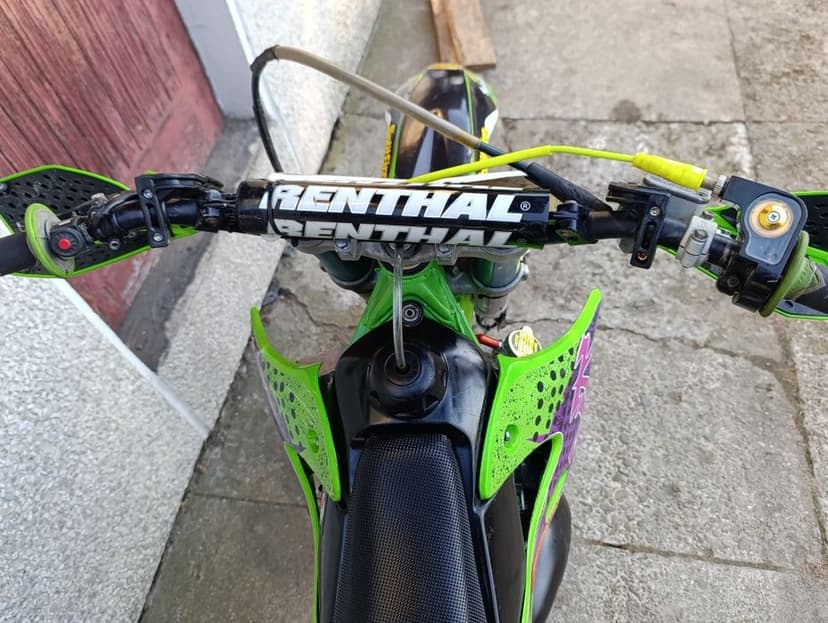 Kawasaki kx 125 opis!/rm sx yz cr