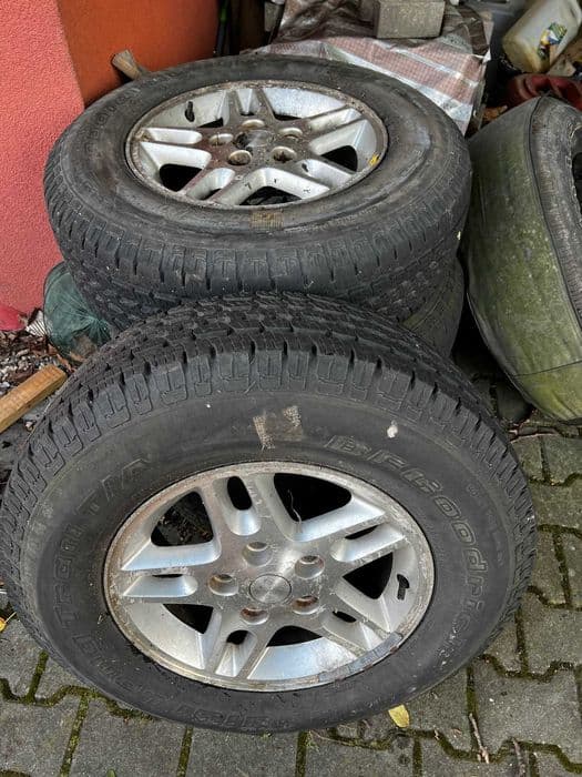 Koła 5 szt alufelga plus zapas z Jeep Cherokee 4.0 16'' 225/75/R16