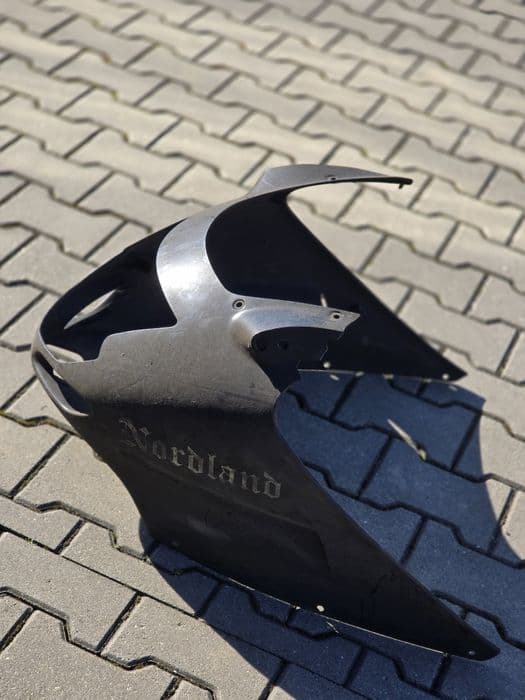 Czacha czasza przednia owiewka honda cbr 1100xx