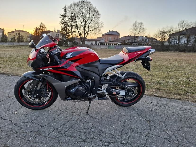 Honda cbr 600rr pc40