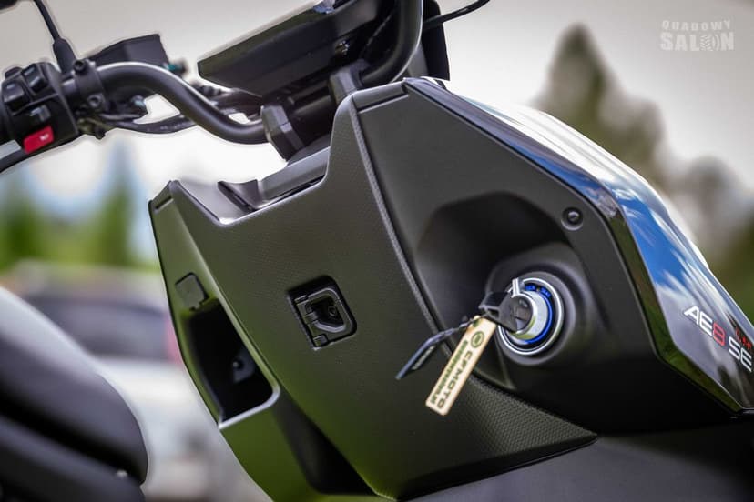 Skuter Elektryczny Zeeho AE8 SE Premium, mocny, kat.b ekologiczny