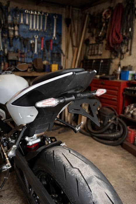 Mocowanie tablicy rejestracyjnej BMW s1000r s1000rr 2019 do 2025 m1000