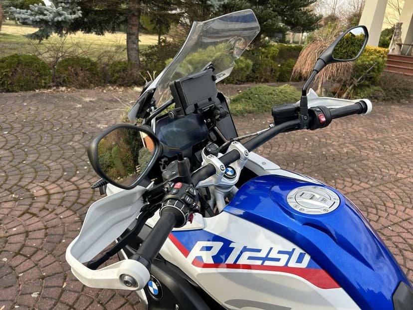 BMW R 1250 z 2019 roku