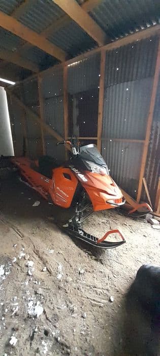 Skuter śnieżny Ski doo sumit 800.  2015