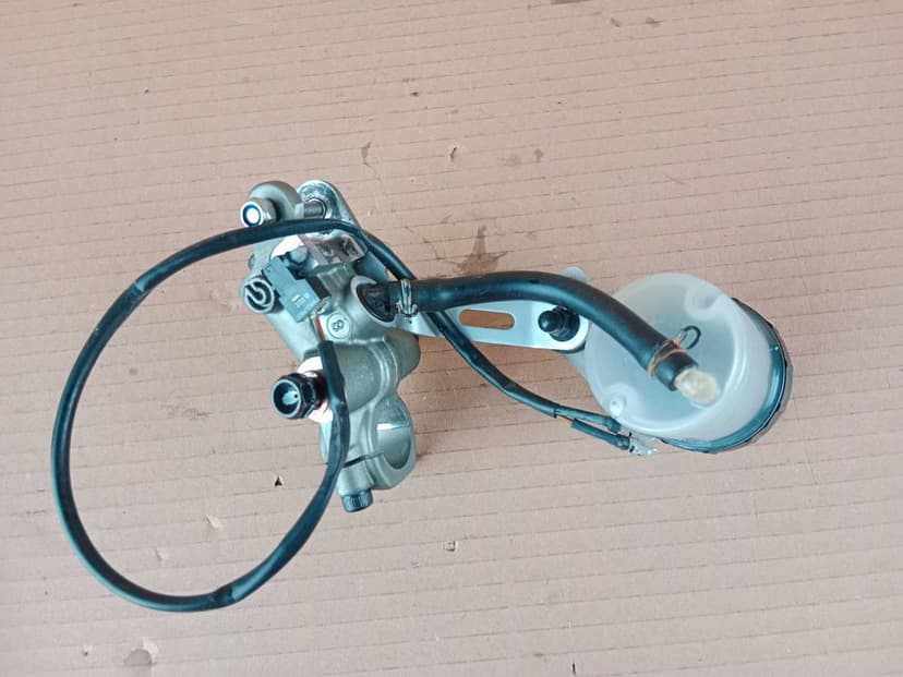 Ducati Panigale 959 Pompa Hamulca Pompa Hamulcowa BREMBO 16-19