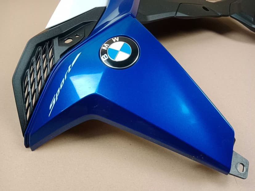 BMW F900R K83 Lewy Bok Boczek Pług Lewa Owiewka Wypełnienie 2023