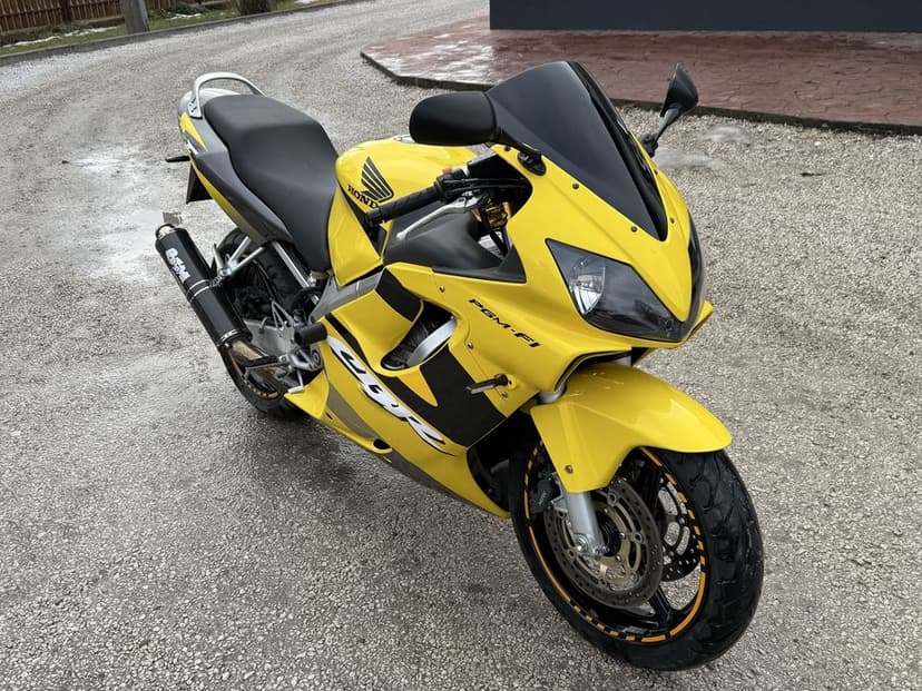 Honda CBR 600 F4i SUPER STAN! 24.000km przebieg! nie F4, sport