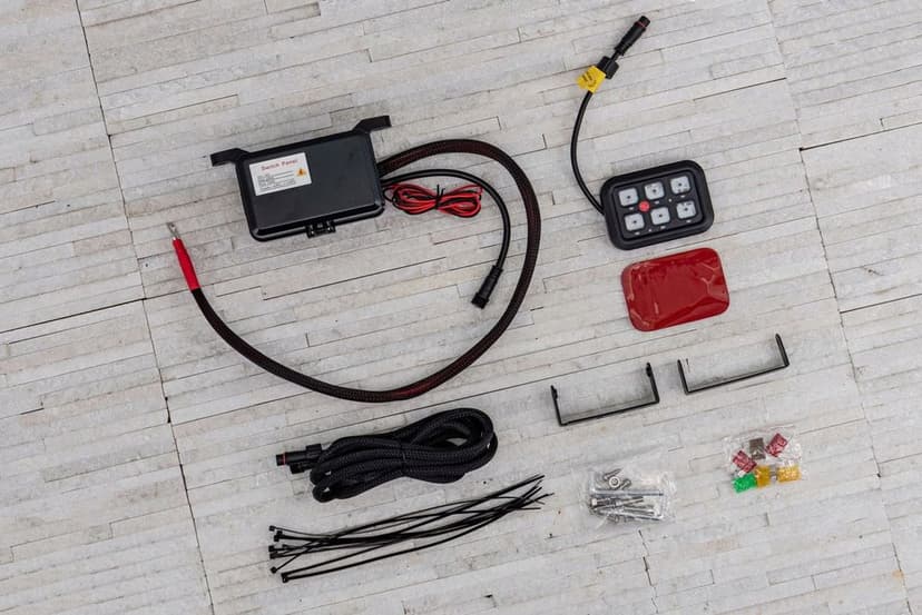 zespół przełączników offroad led panel 6 przewodów toyota hilux