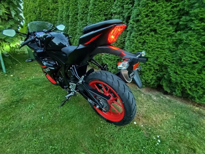 Suzuki GSX R 125 2024 ROK Transport