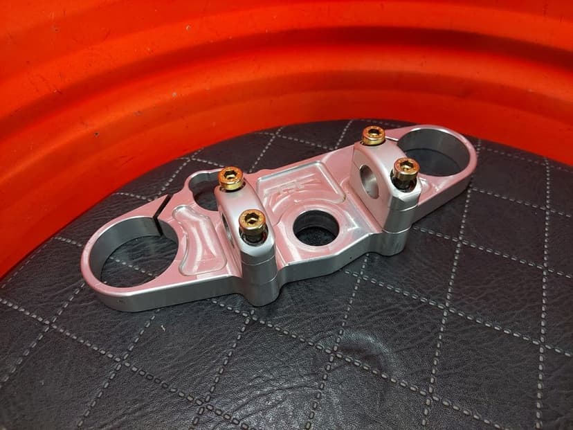 Jak NOWA! Półka LSL Suzuki GSX-R 1000 k5/k6 Tuning Risery Turystyk