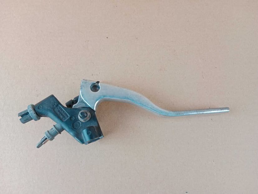 Beta RR 125 Enduro Klamka Mocowanie + Cięgno Ssania 13-20 ssanie