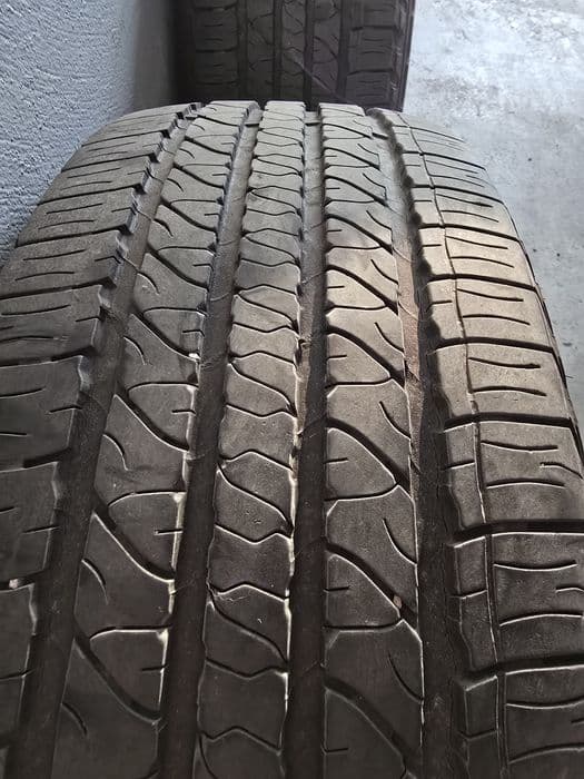 Kola jeep grand cherokee wk2